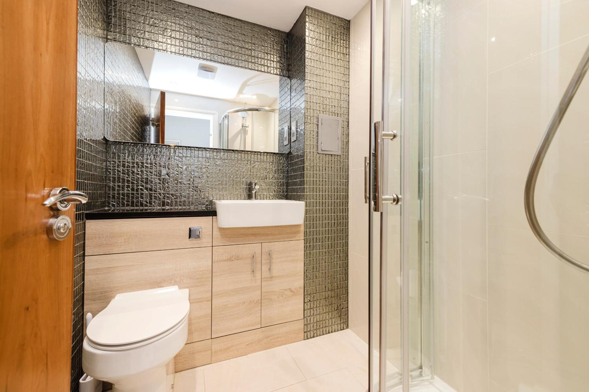Joivy Stylish Apartment With Balcony In Old Town เอดินบะระ ภายนอก รูปภาพ